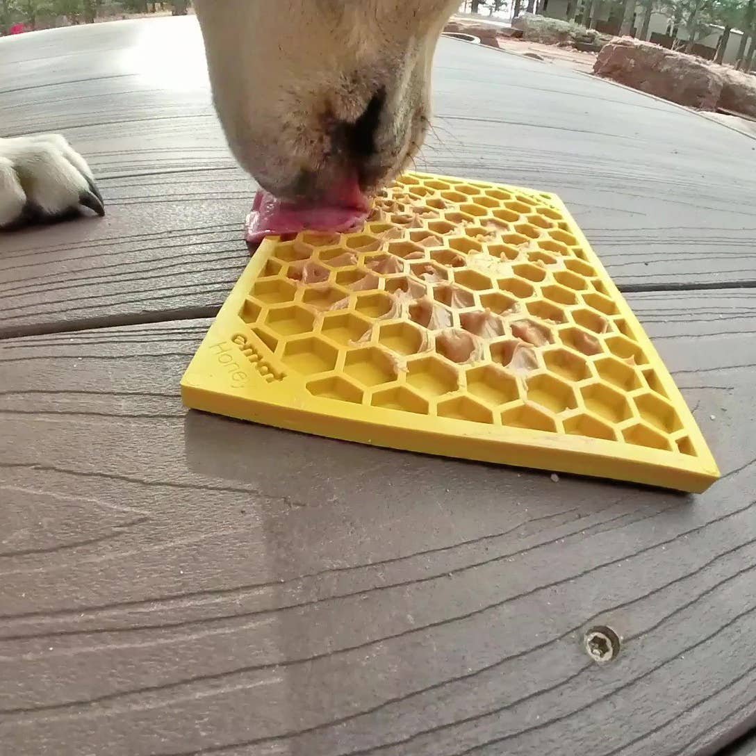 SodaPup-Emat honey licki mat panal - Imagen 5